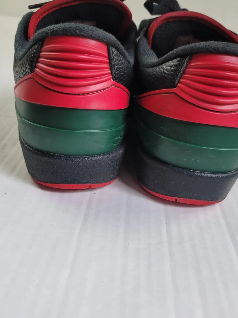Nike Air Jordan 2 Retro Low Christmas Black Red Green Size 6Y Sneakers